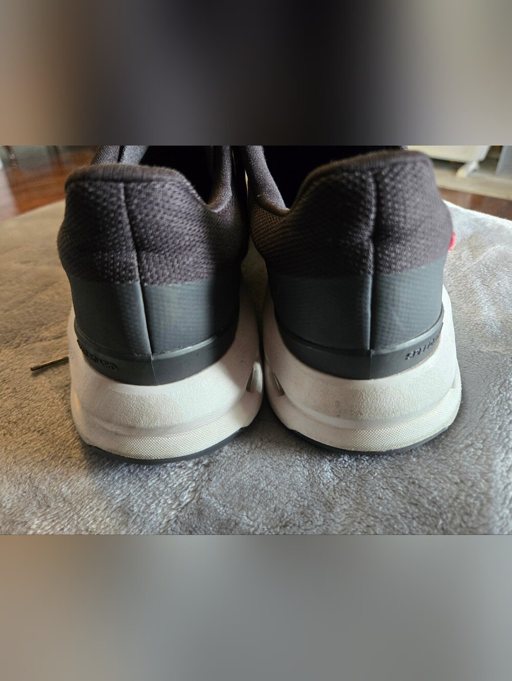 On Women's Speedboard Black/White Sneakers Size 10 View 5